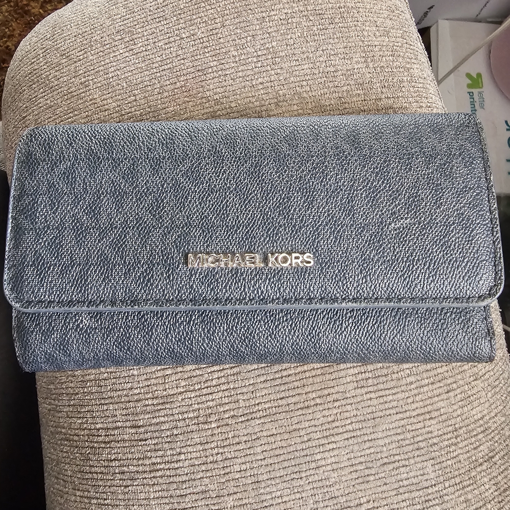 Michael Kors Black Jet Set Wallet